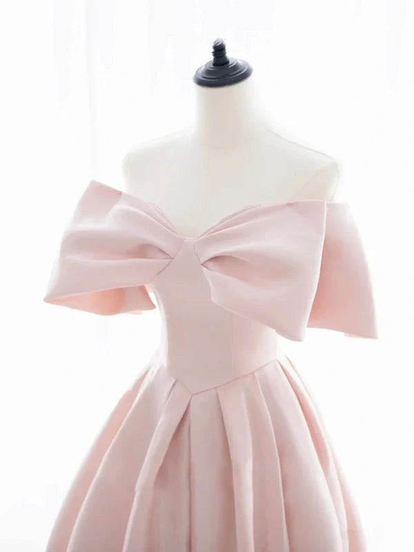 Decorated with a big bow on the front Cute pink satin short homecoming dress graduation dress nv1732