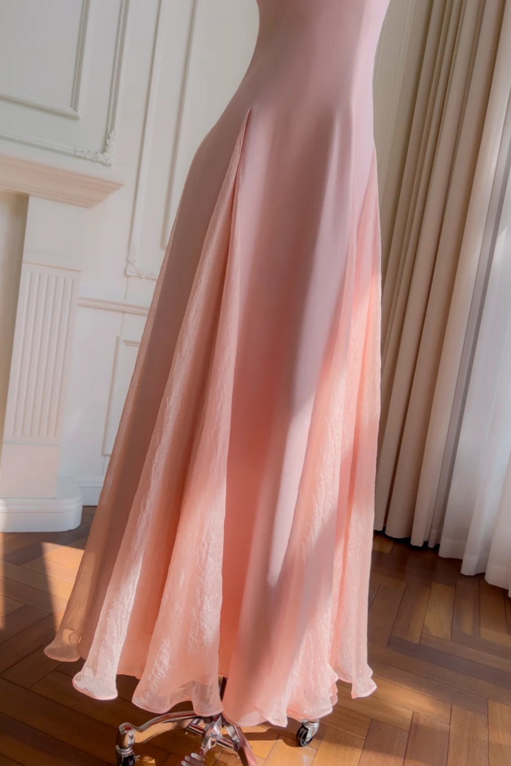 NiceVestidos-_Minimalist Mint Green/Pastel Pink Spaghetti Strap Slim-Fit Long Evening Gown NV5934