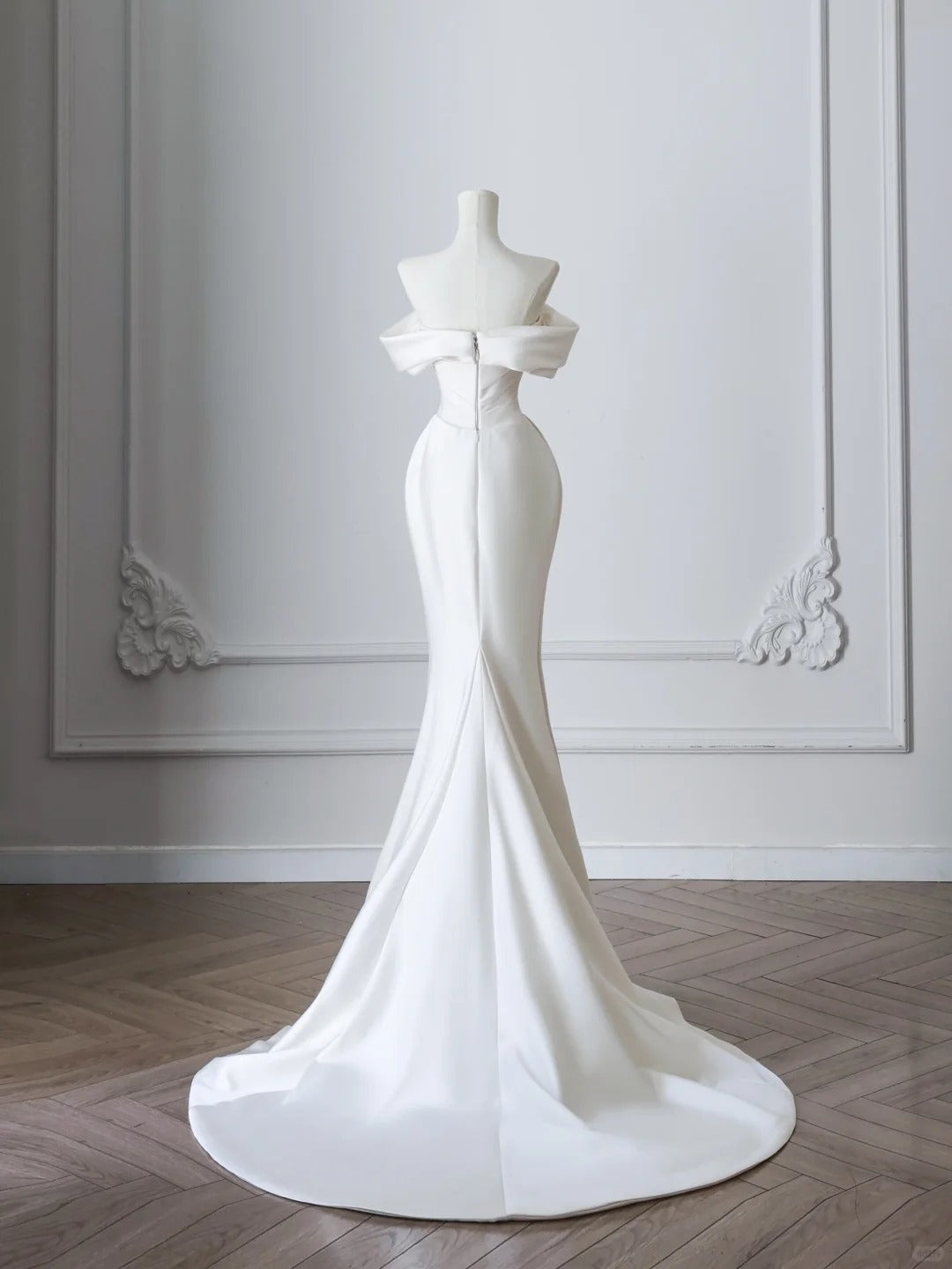 White Mermaid Satin Elegant Long Ball Gown Evening Gown Graduation Gown Wedding Dress nv4334