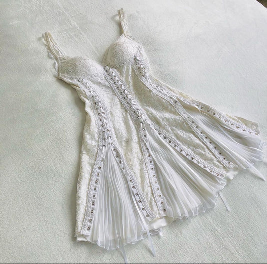 NiceVestidos--Vintage White Lace-Up Pleated Spaghetti Strap Court Style Short Evening Dress  NV5903