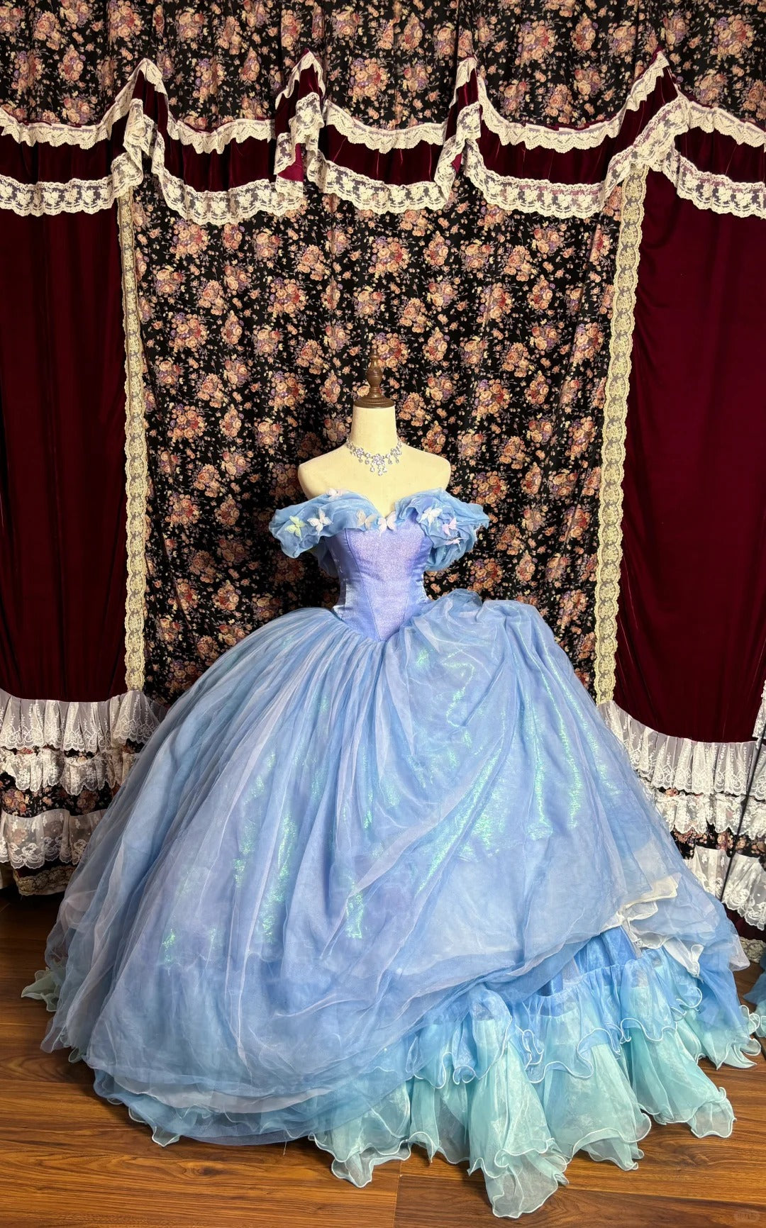 Blue Princess Elegant and Exquisite Long Floor-length Ball Gown Evening Gown Cinderella nv4178