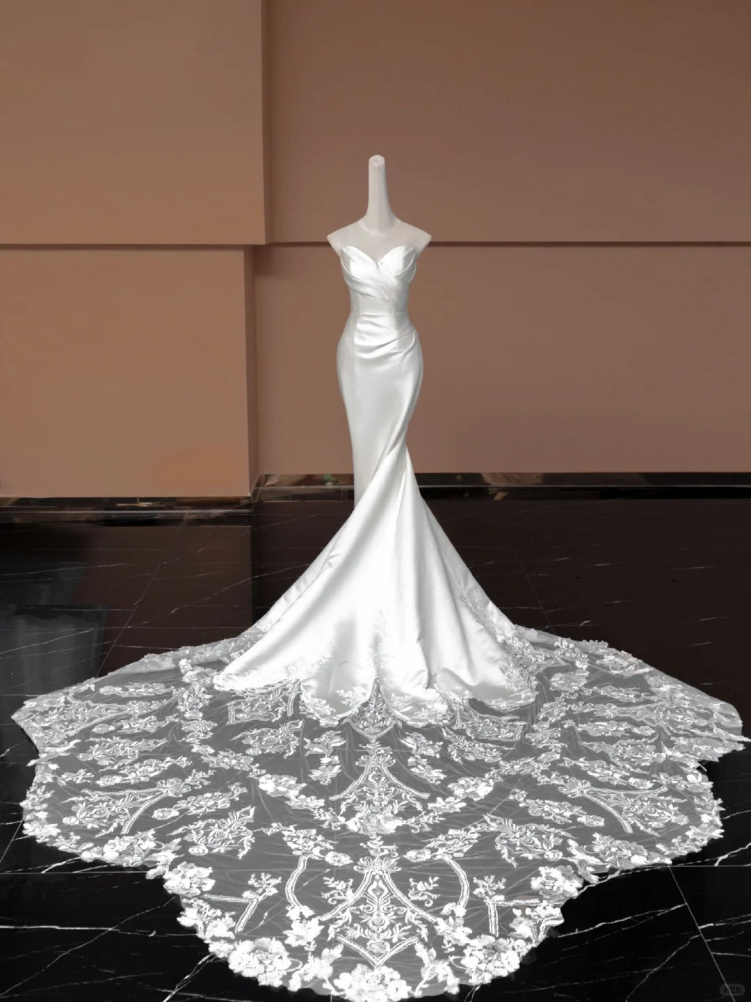 White Elegant Fashion Long Lace Satin Oversized Mermaid Slim Prom Dress Evening Dress Party Dress Wedding Dress nv4742