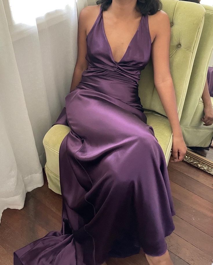 Purple Simple Elegant V Neck Backless Vintage Mermaid Long Ball Gown Prom Dress Evening Gown Party Dress nv2622