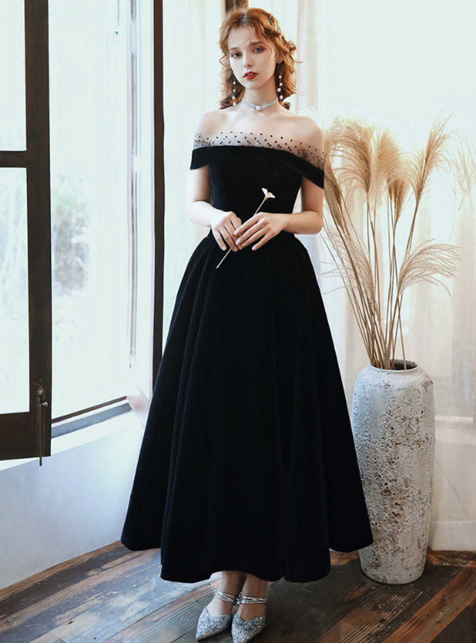 A-line Black Velvet Off-the-shoulder Short Prom Gown Evening Dress Party Dress nv2268