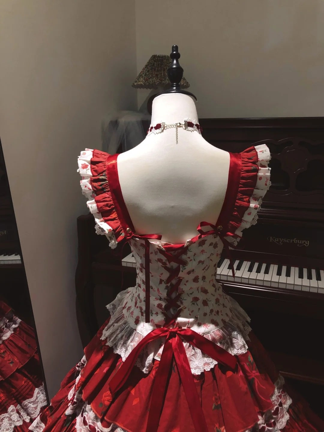 Neues, elegantes langes Ballkleid NV6471