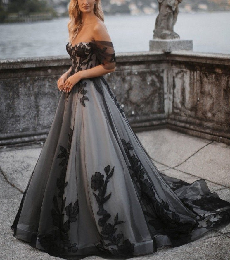 Vintage Elegant Style Tulle Embroidery Off-Shoulder Floor-Length Train Ballgown - High-End Dress for Garden Wedding Guest & Dinner Party NV6332