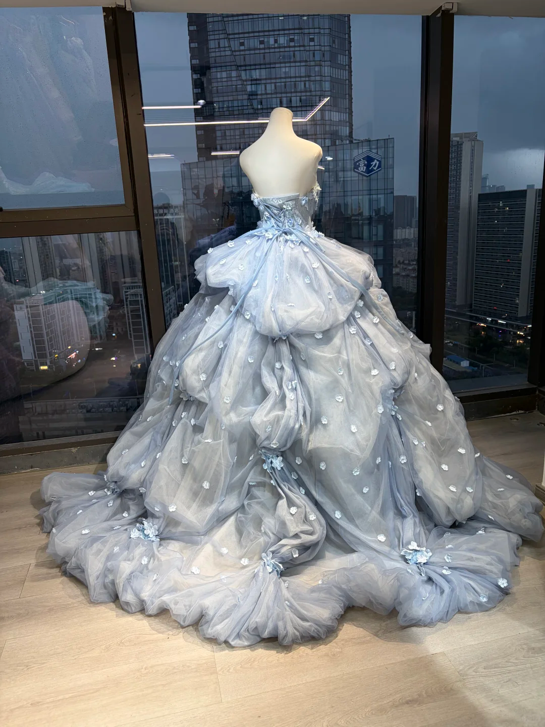 Dusty Blue Strapless Princess Evening Gown 3D Flowers Cloud Ruffled Tulle Voluminous Ball Skirt Long Prom Dress  NV7020