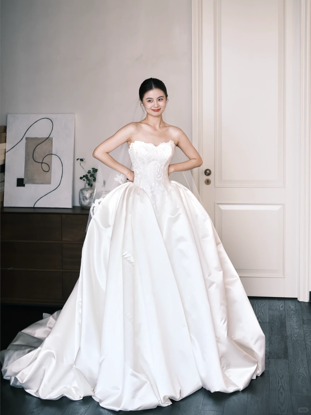 Strapless Ivory Satin Ball Gown Wedding Dress, Sweetheart Neck Lace Appliqued Bridal Dress  NV7389