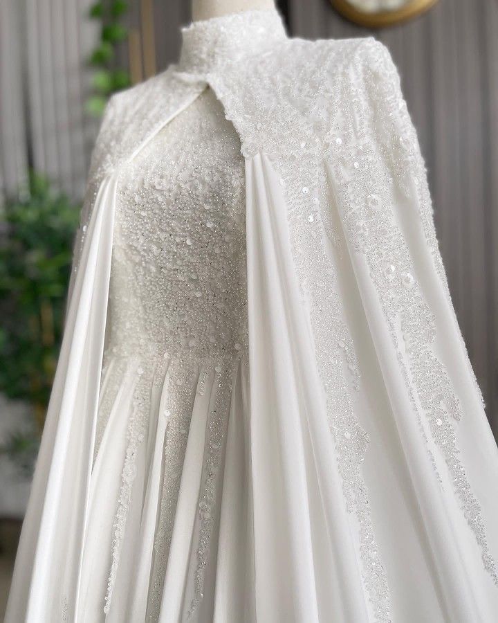 Ivory white gorgeous exquisite lace beading A-line long tulle cape ball gown evening dress wedding dress nv8