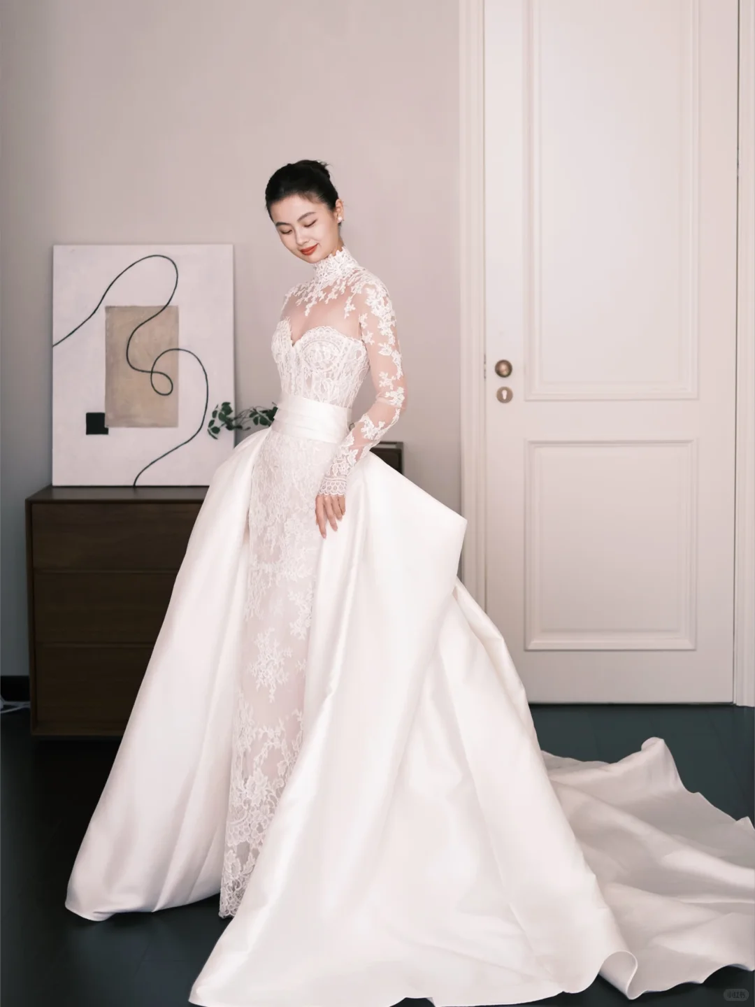 Long Sleeve Lace Wedding Dress Detachable Satin Overskirt Mermaid Bridal Gown  NV7258