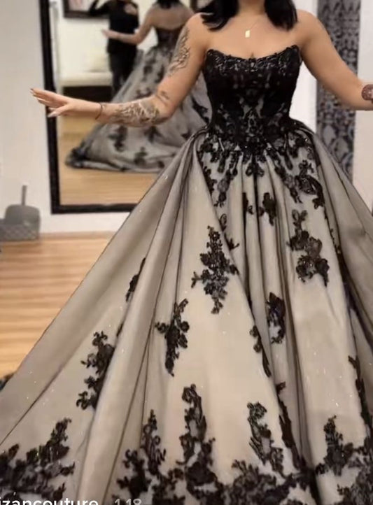 Dunkelgrau-schwarzes Spitzenkleid mit Farbverlauf | Glitzerndes Tüll-Abendkleid mit Schleppe, trägerlos/mit Spaghettiträgern, atemberaubendes Abendkleid NV6323