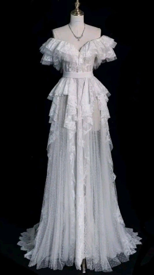 French Romantic Light Wedding Dress: Tulle Polka Dot, Train Skirt, Outdoor Engagement Dress NV6420