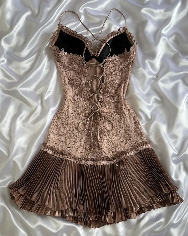 Brown Fashion Exquisite Lace Spaghetti Strap Short Homecoming Dress Prom Dress Evening Dress Party Dress nv3506