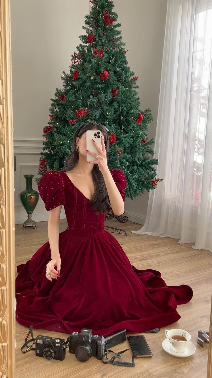 Red V Neck Velvet Back Puff Sleeves Short Sleeve Beaded A-Line Skirt Elegant Prom Dress Graduation Dress Homecoming Dress Party Dress nv2380