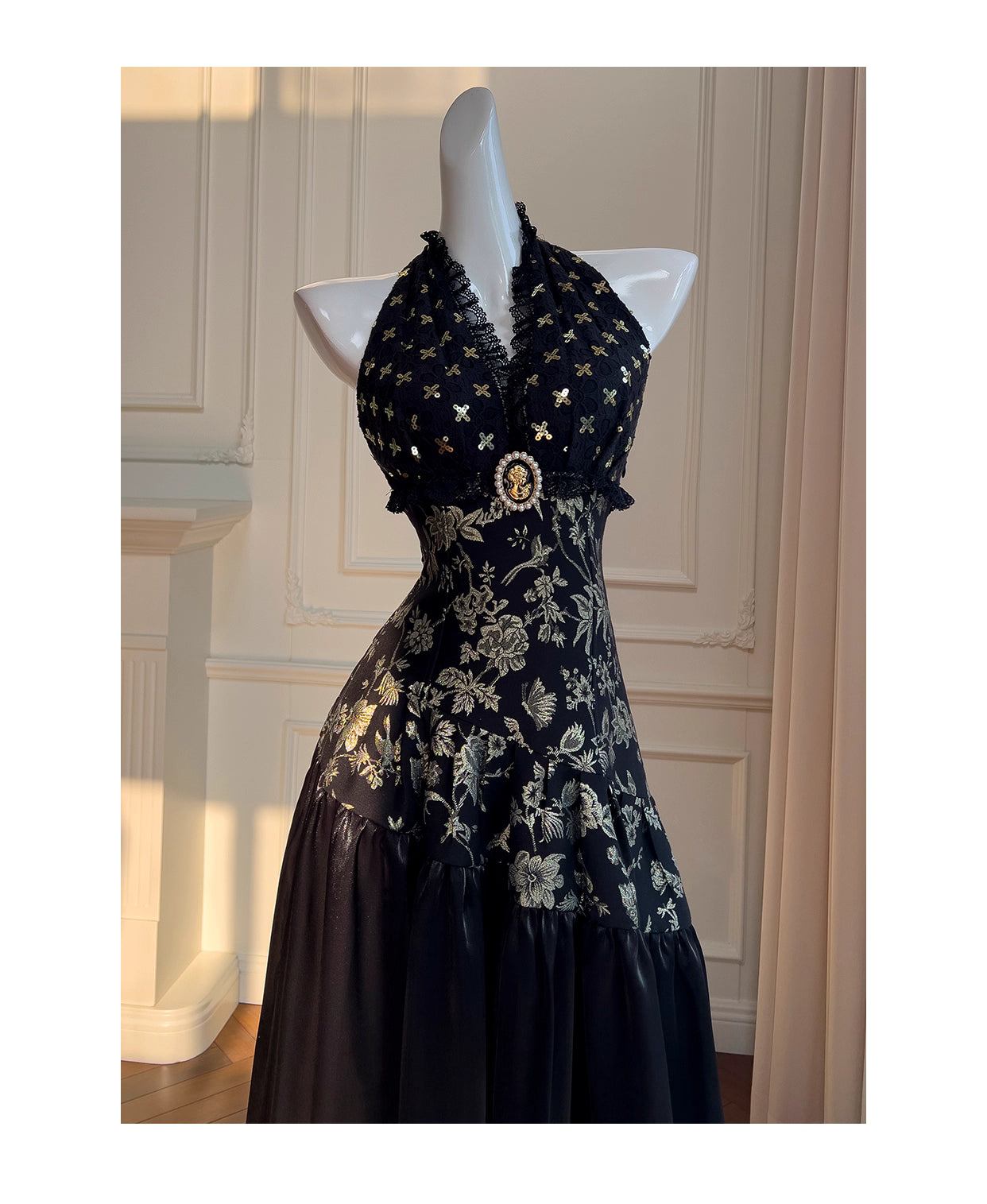 NiceVestidos-Homecoming Dress Black And Gold Satin Jacquard Design Sleeveless Waist Long Dress Backless Halter Neck Sexy Banquet Dress nv5559