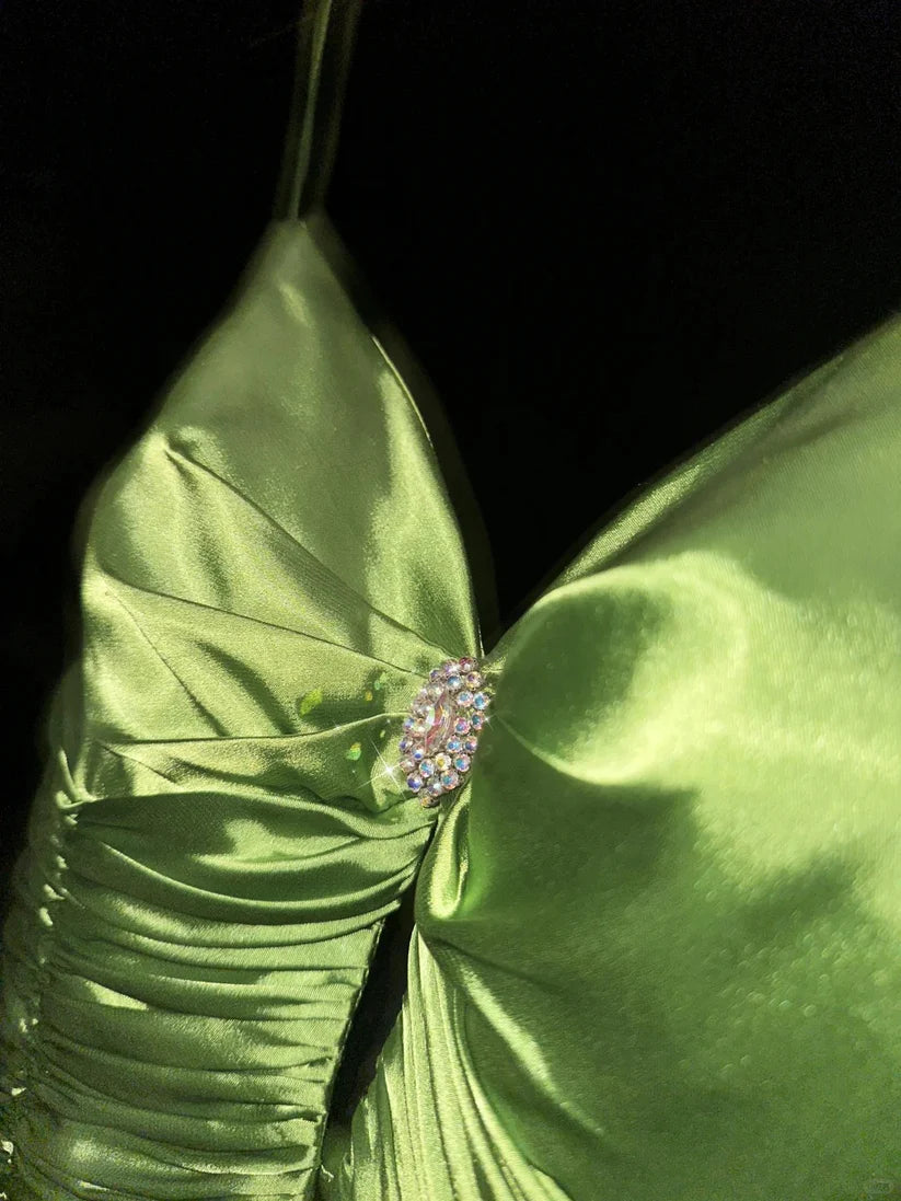 Green stylish and elegant spaghetti strap satin long ball gown nv5396