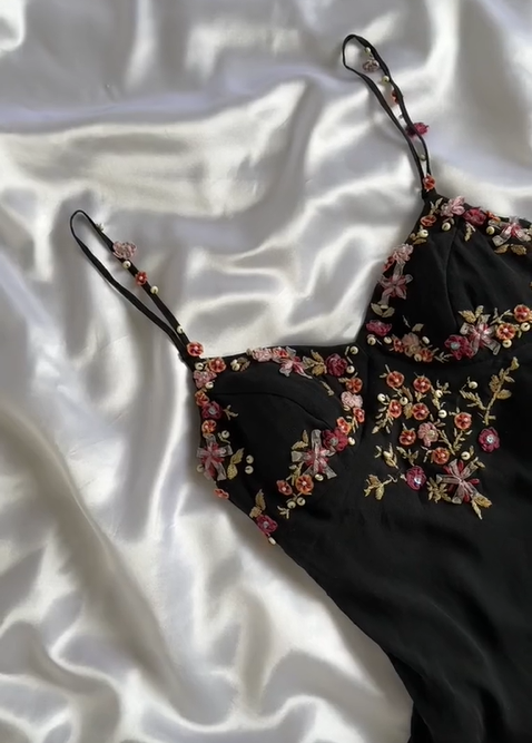 NiceVestidos-Black Floral Fairy Short/Mid-Length Unique Homecoming Dress nv5461