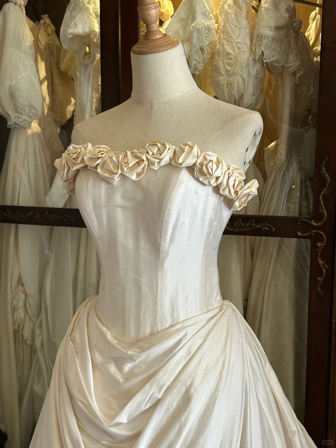 Light Champagne Floral Long Satin Ball Gown Evening Gown Wedding Dress nv4438
