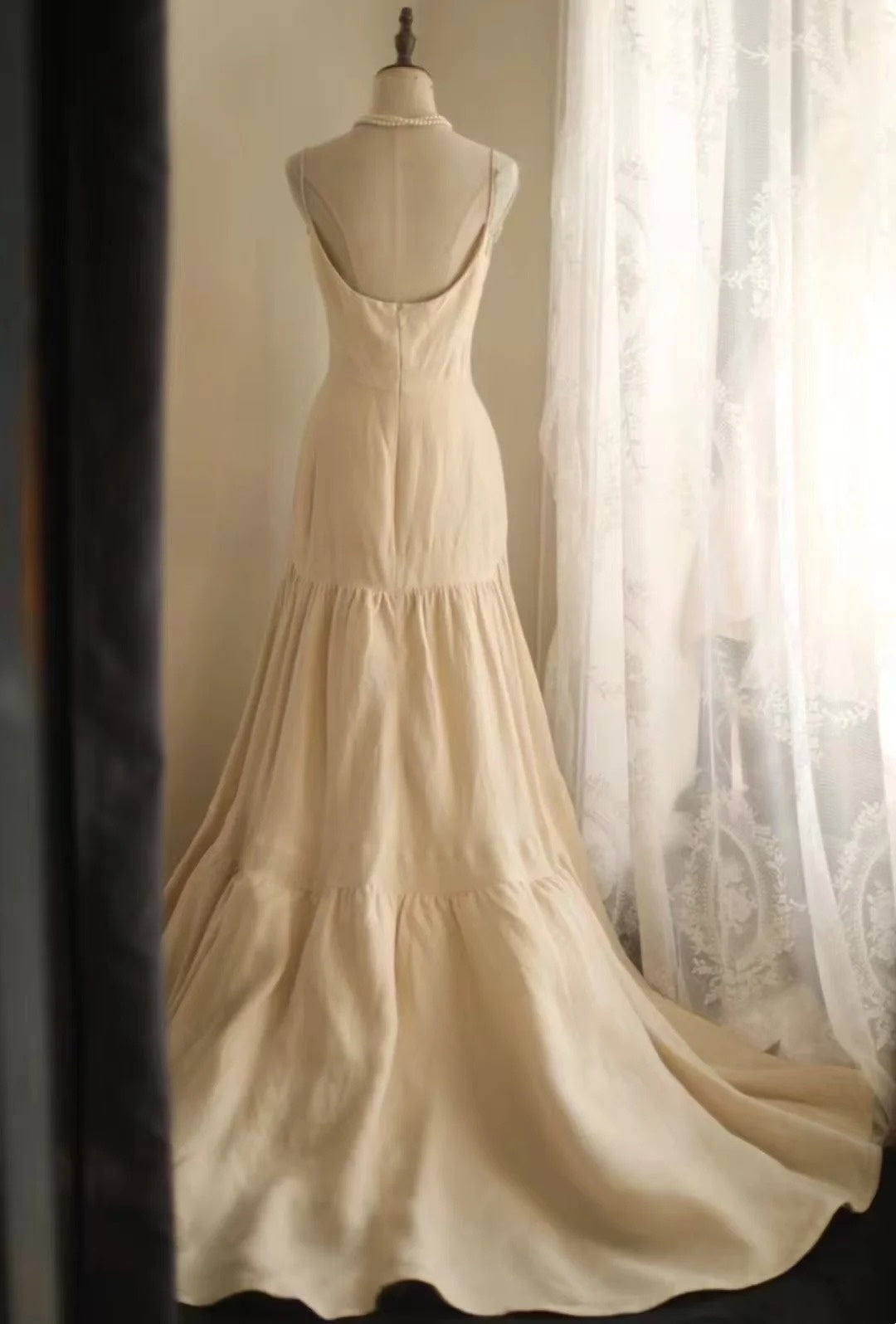 Vintage Rose Tail Wedding Dress NV6588