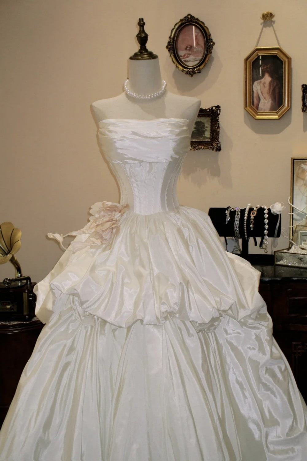 White Satin Strapless Ball Gown with Floral Detail Vintage Evening Dress NV6552
