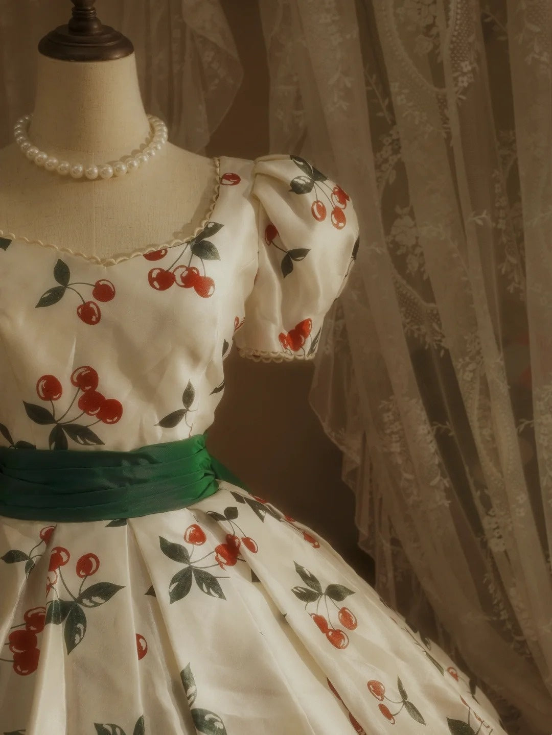 NiceVestidos--Vintage Dress Girl Princess Dress Satin Tulle 16 Years Old Dress NV5855