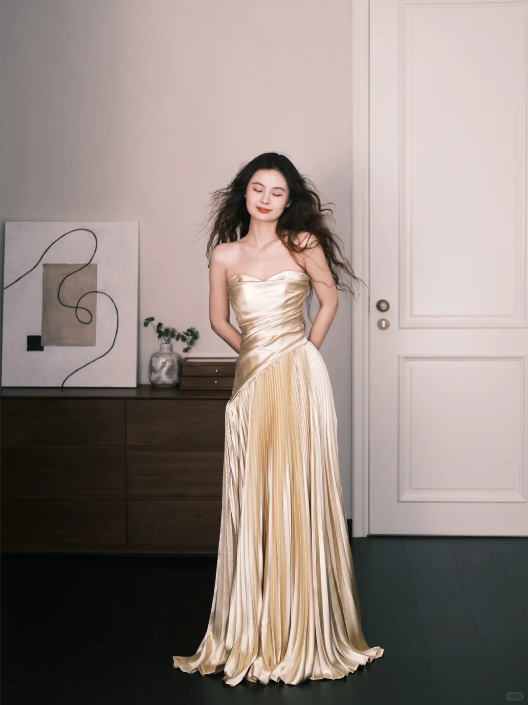 Sweetheart Strapless Champagne Satin Pleated Evening Dress  NV7363