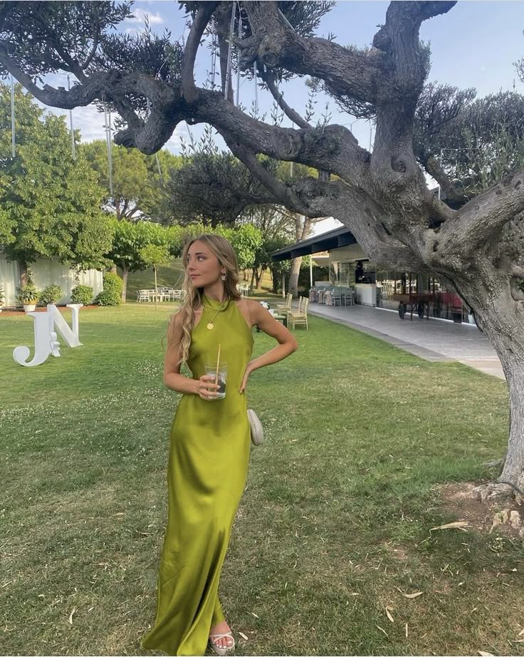 Green Fashion Elegant Strap Long Satin Ball Gown Evening Dress Party Dress nv3667