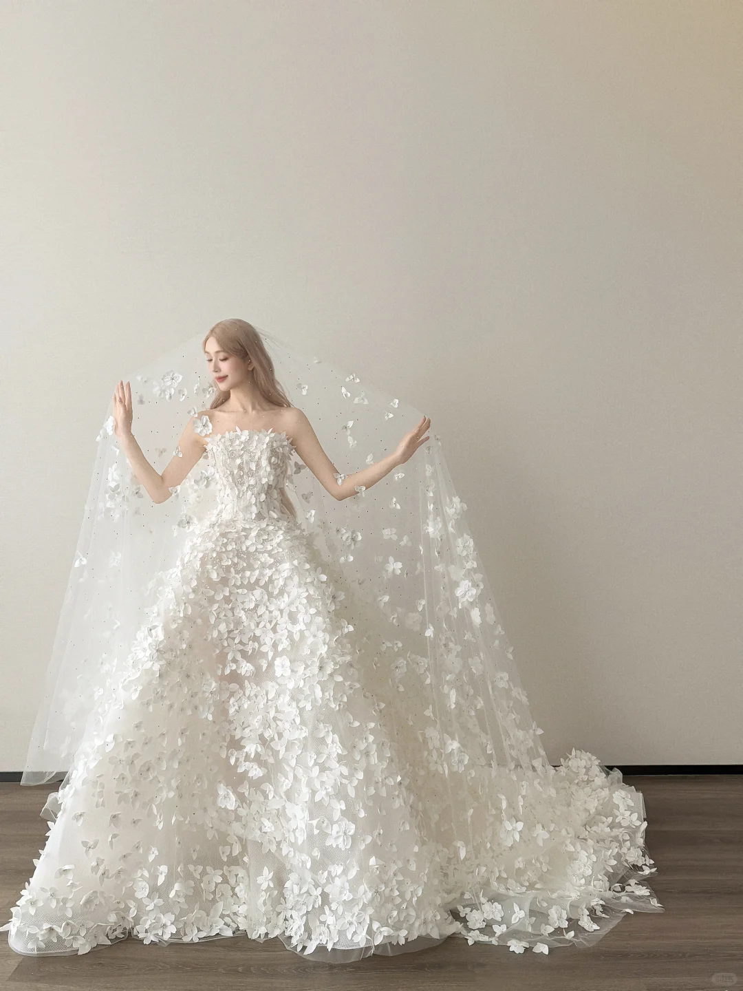 White 3D Floral Strapless Ball Gown Wedding Dress Cathedral Train  NV7134