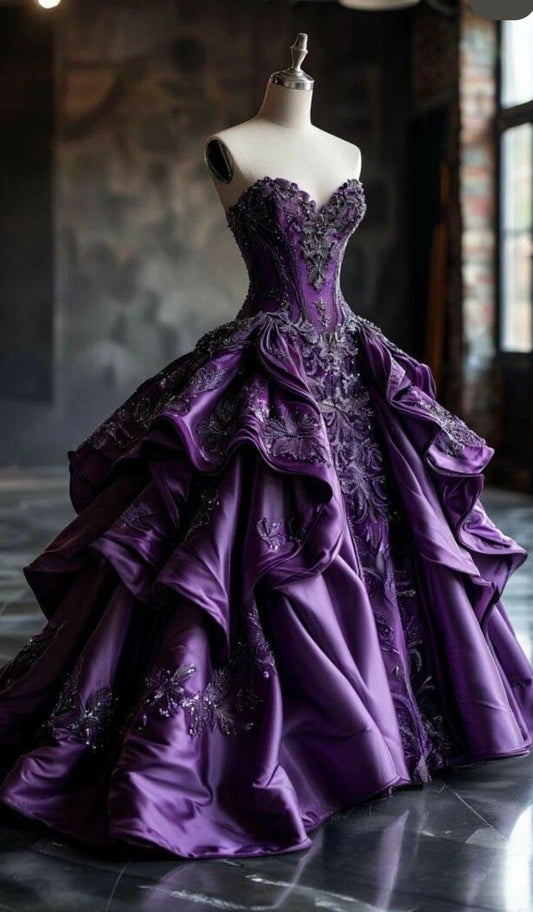 Luxuriöses und exquisites langes Ballkleid NV6502