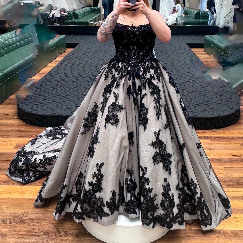 Dunkelgrau-schwarzes Spitzenkleid mit Farbverlauf | Glitzerndes Tüll-Abendkleid mit Schleppe, trägerlos/mit Spaghettiträgern, atemberaubendes Abendkleid NV6323