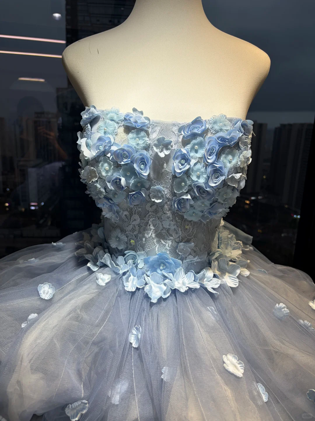 Dusty Blue Strapless Princess Evening Gown 3D Flowers Cloud Ruffled Tulle Voluminous Ball Skirt Long Prom Dress  NV7020