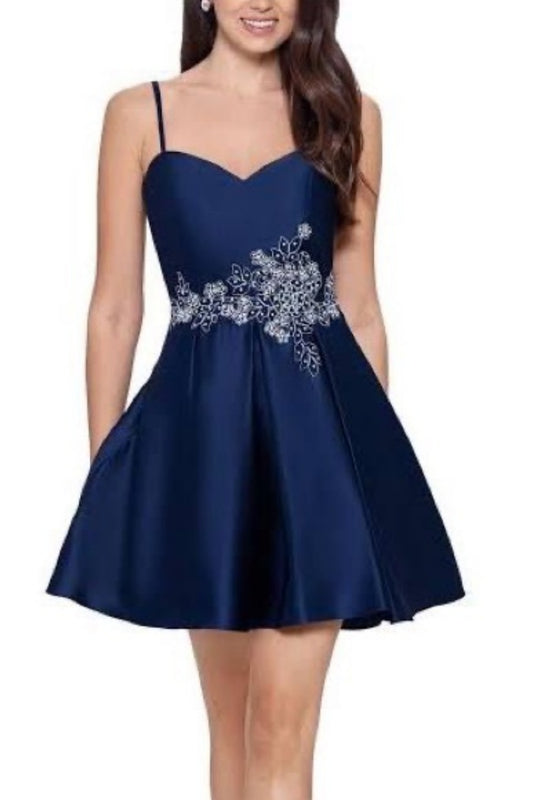 NiceVestidos-Navy Blue Delicate Floral Short Satin Homecoming Dress Nv5638