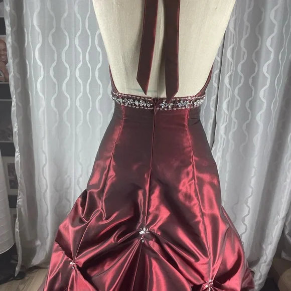 Burgundy Fashion Elegant Exquisite Beaded Strapless A-Line Long Satin Formal Prom Dress Evening Dress Party Dress nv3687