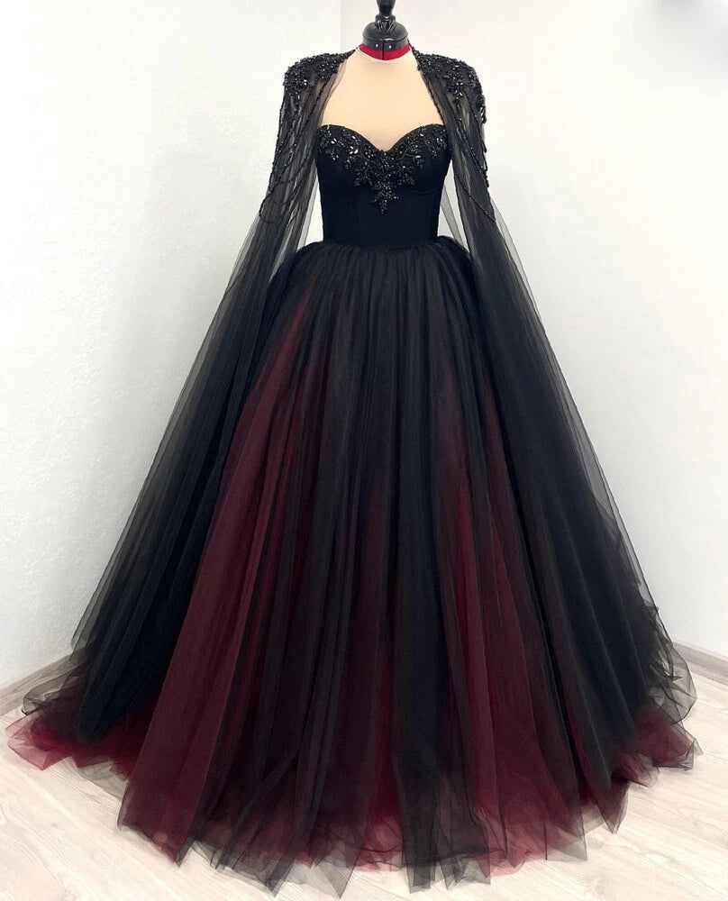 Ärmelloses, schwarz-rotes Tüllkleid mit Farbverlauf | Luxuriöses, glamouröses Cape-Kleid mit Perlenbesatz und ohne Schleppe für Galabälle NV6298