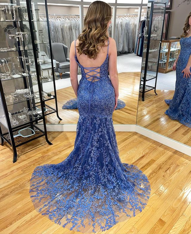 Charming Mermaid Dark Blue Long Prom Dresses with Appliques nv827