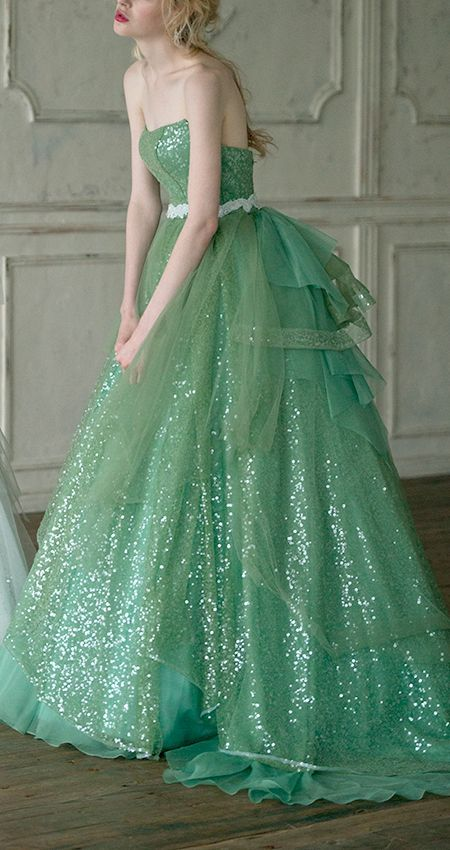Green prom dress with strpless , fashion ball gown evening dress nv397