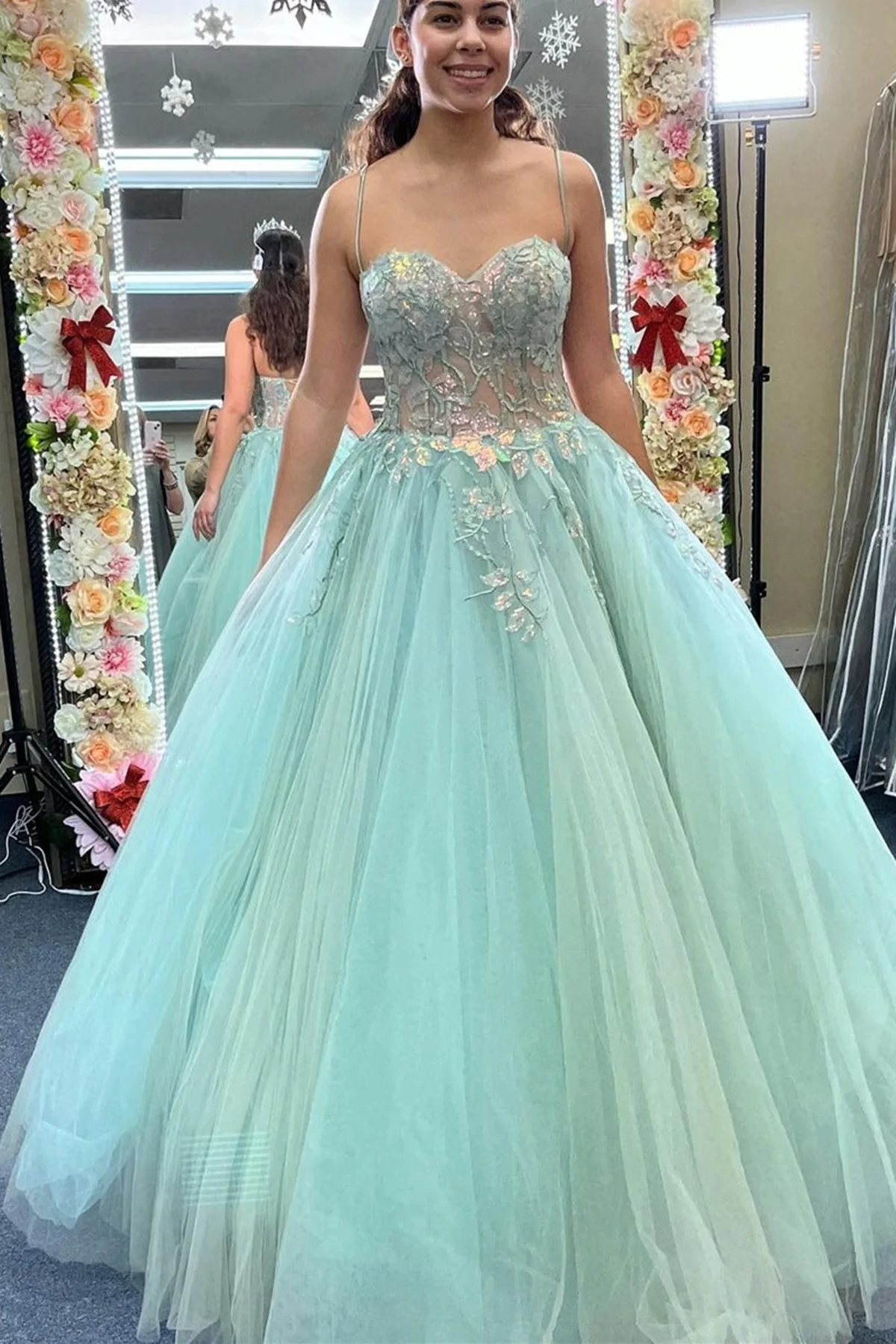 Sweetheart Neck Mint Green Tulle Lace Applique Long Prom Dresses, Mint Green Tulle Lace Floral Formal Evening Dresses, Ball Gown nv432