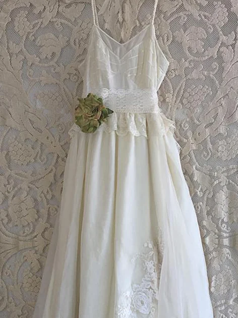 White Lace Elegant Dresses Wedding dress nv526